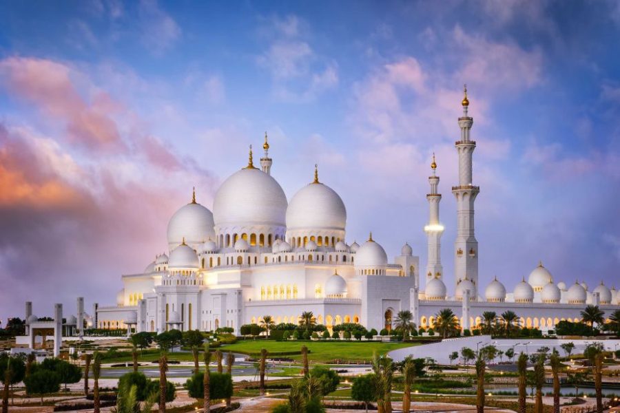 Sheikh Zayed Grand Mosque and Qasr AlWatan from Dubai