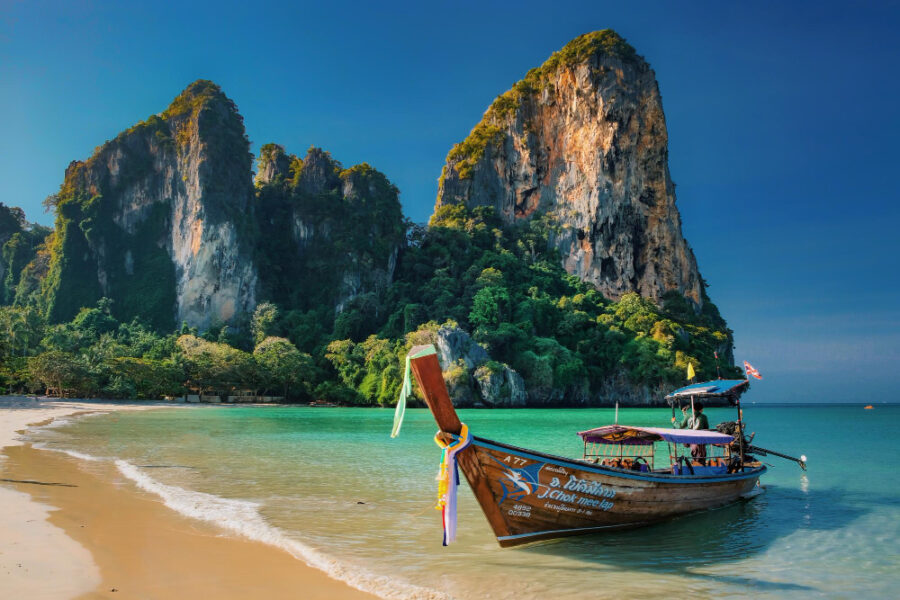 Thailand Tour Bangkok, Chiang Mai & Phuket